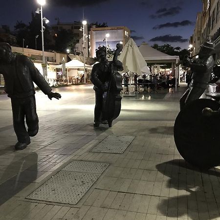 Netanya Motel Pierre Zewnętrze zdjęcie