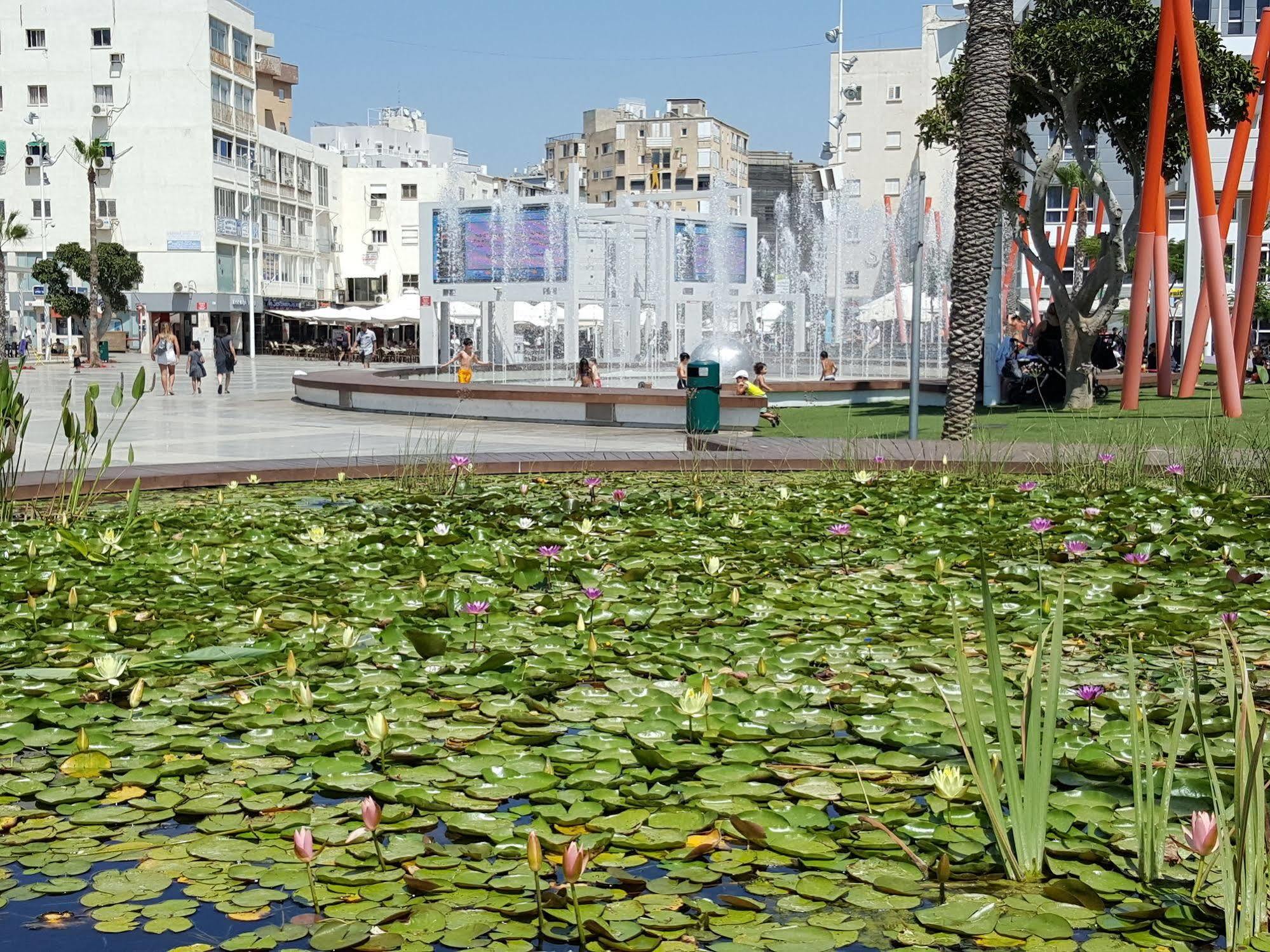 Netanya Motel Pierre Zewnętrze zdjęcie