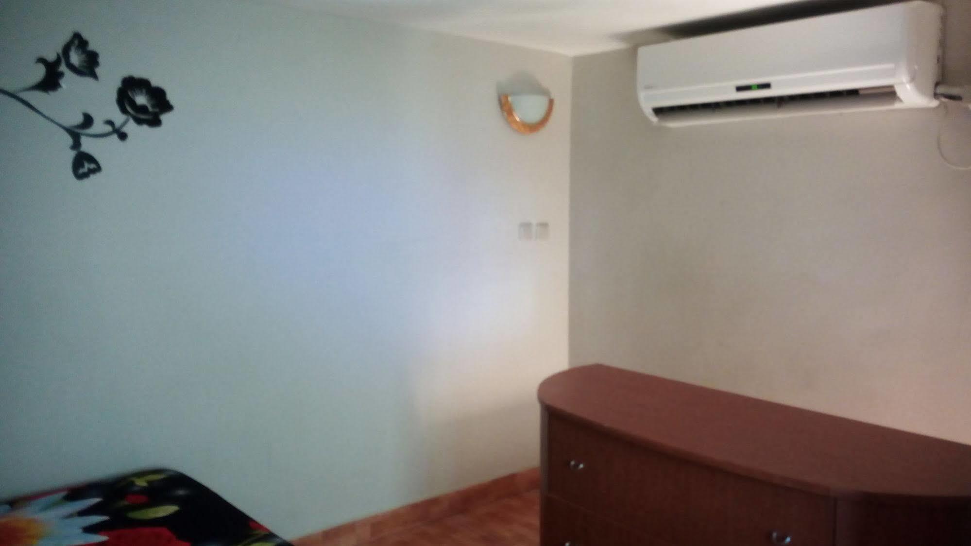 Netanya Motel Pierre Zewnętrze zdjęcie