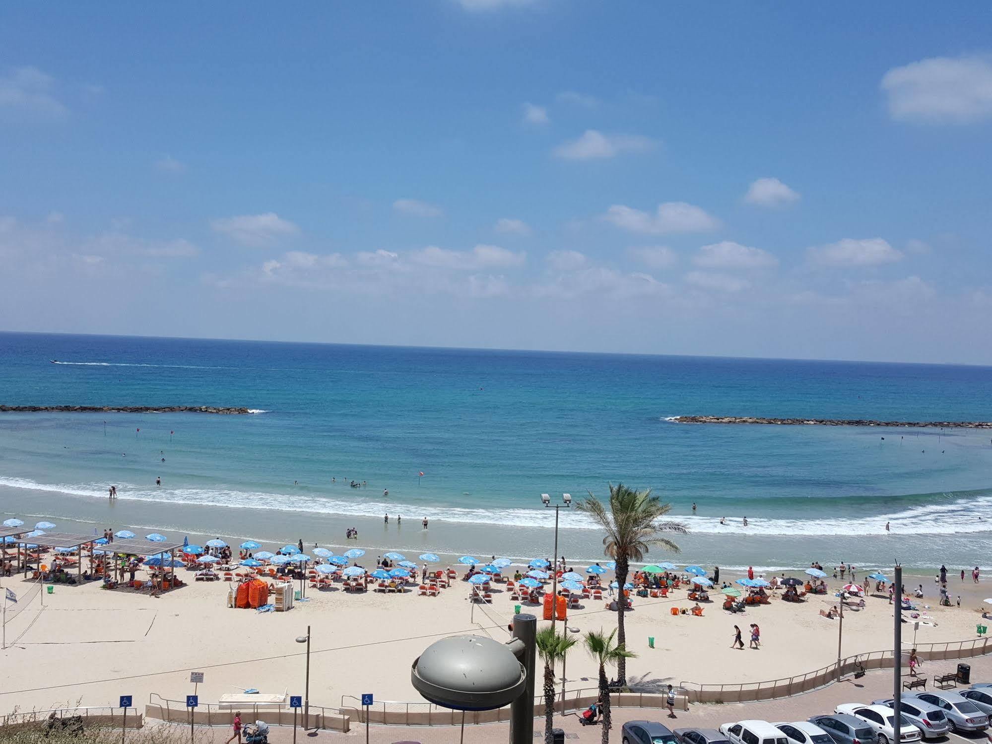 Netanya Motel Pierre Zewnętrze zdjęcie