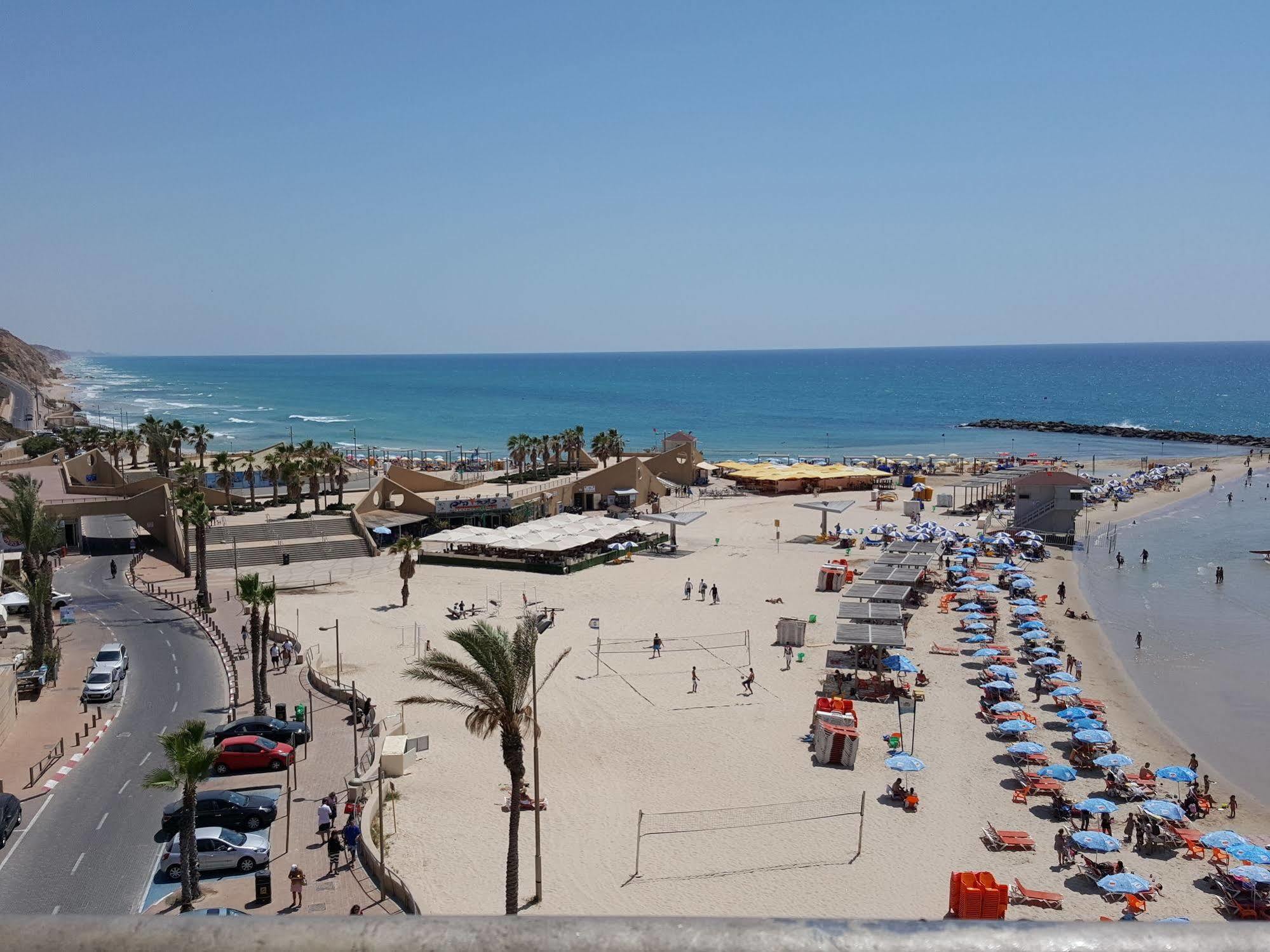 Netanya Motel Pierre Zewnętrze zdjęcie